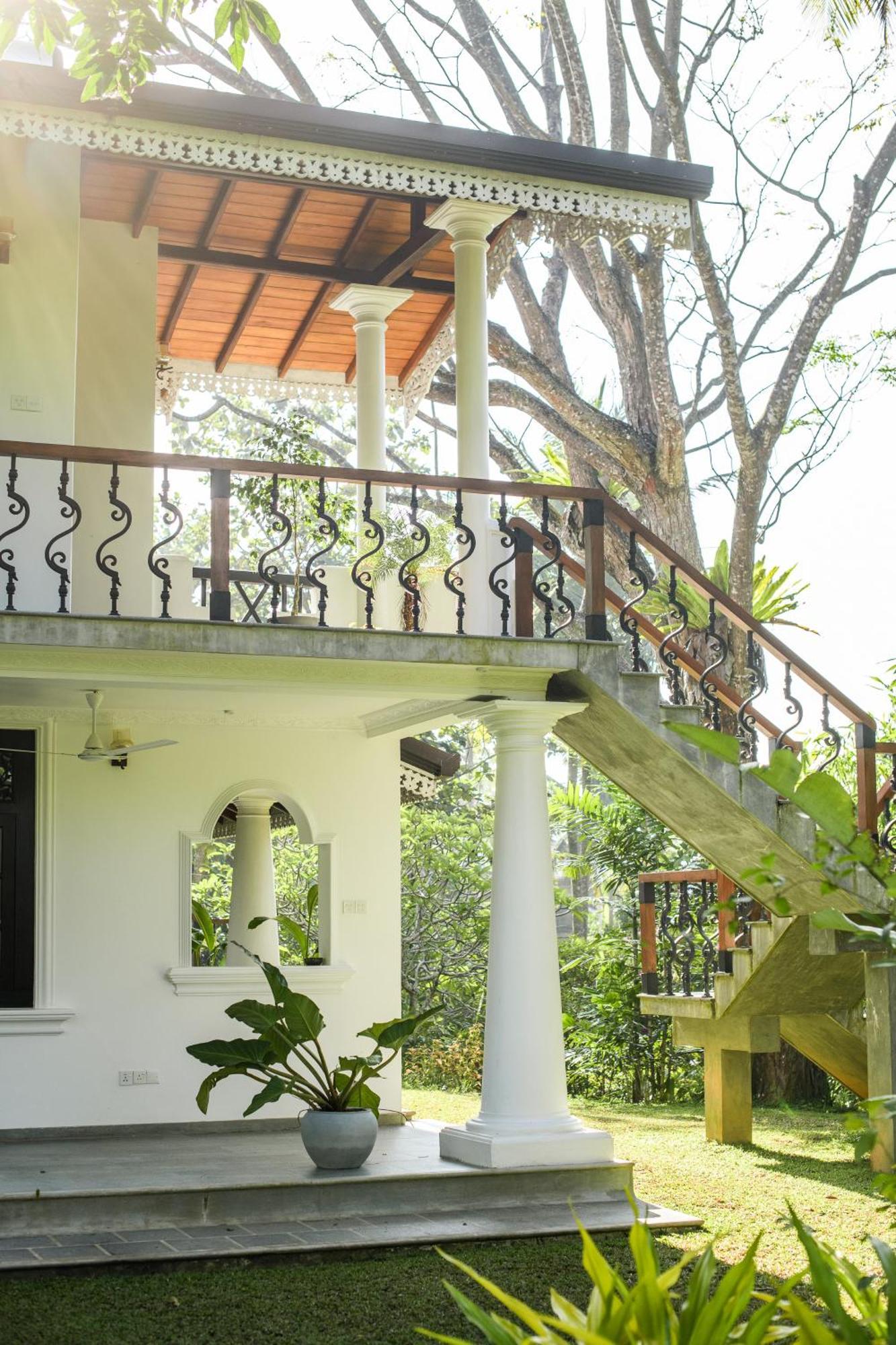 Roots Retreat Hotel Unawatuna Bagian luar foto